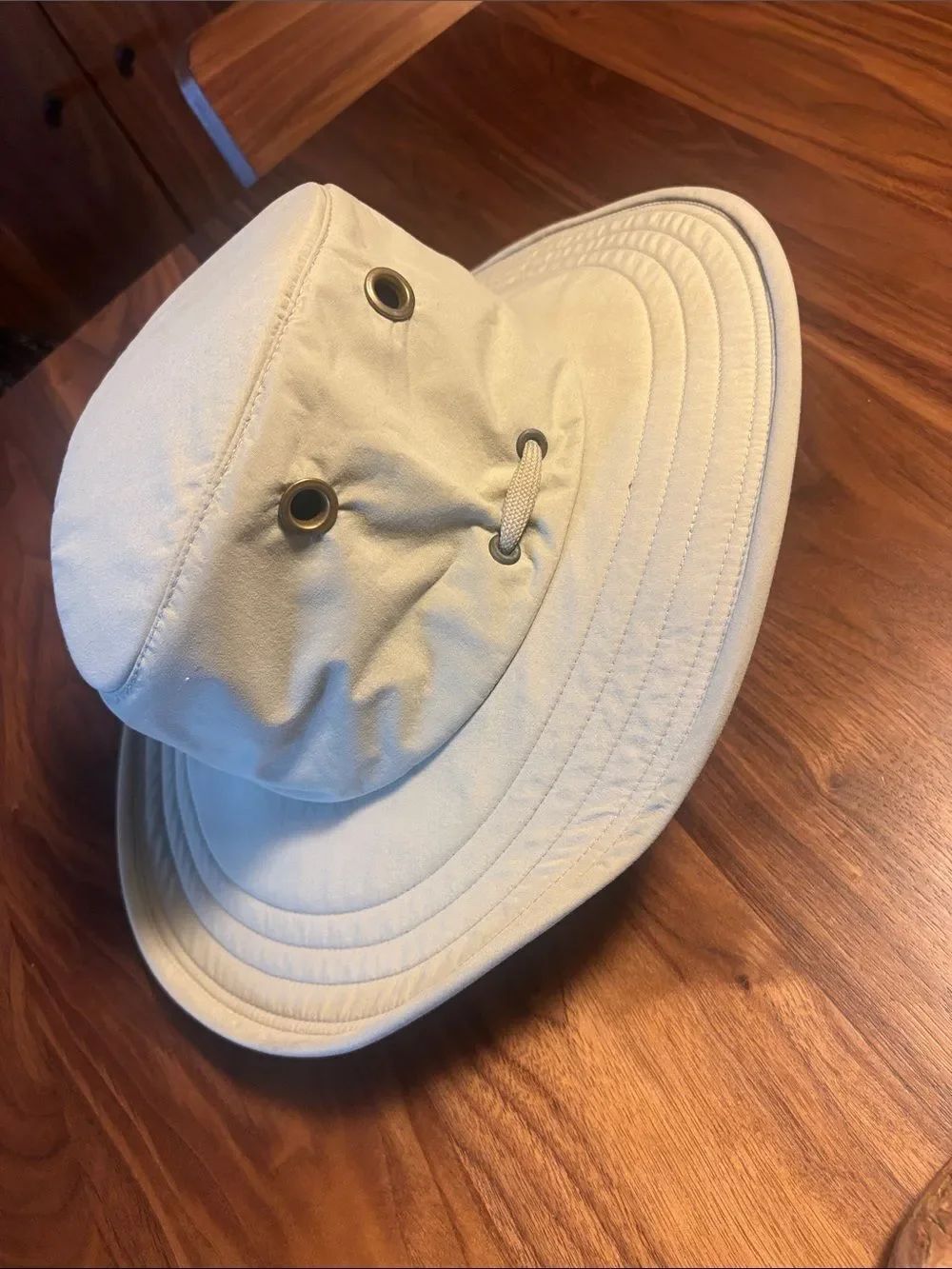 The Tilley Hat - The finest lightweight hat in the world - 7 1/2